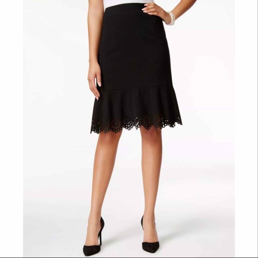 NWT Nine West Laser Cut Black Knee Length Flared High Waist Skirt